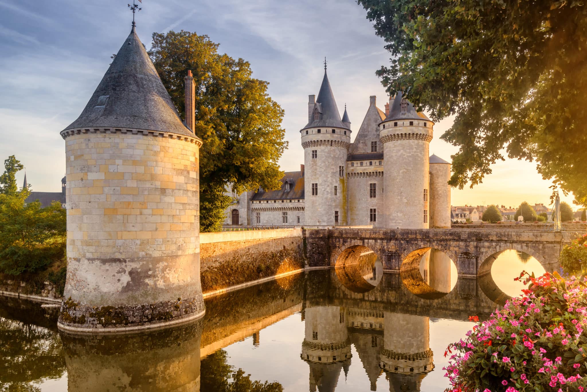 50 of the world's most beautiful castles & palaces - MediaFeed