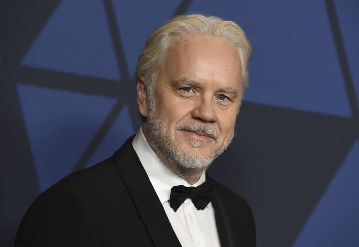 Tim Robbins poses at Governors Awards