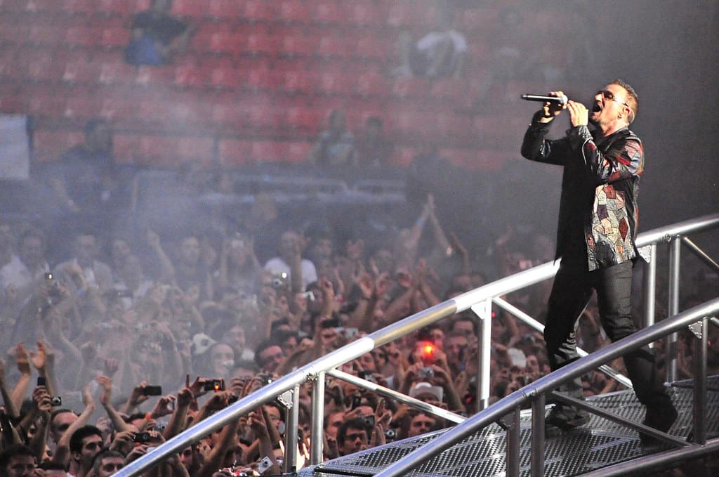 U2