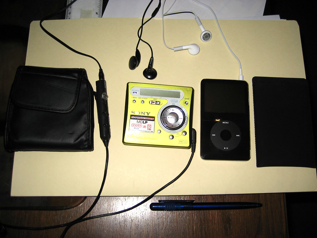 Minidisc player versus iPod