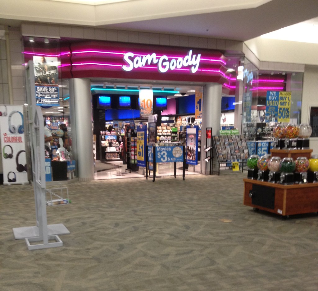 Popular 1990s Sam Goody storefront inside mall