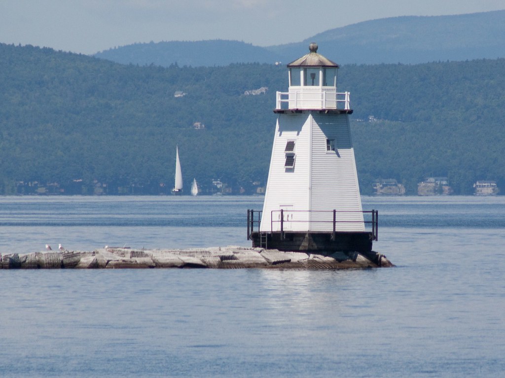 Burlington South Lighthouse