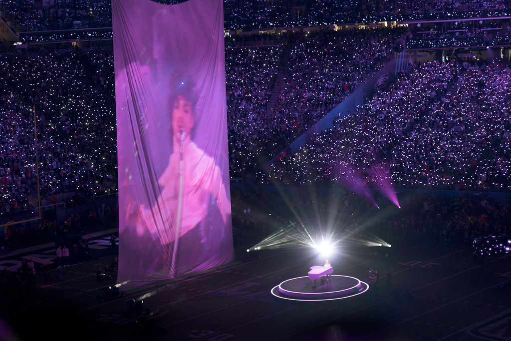 prince at superbowl