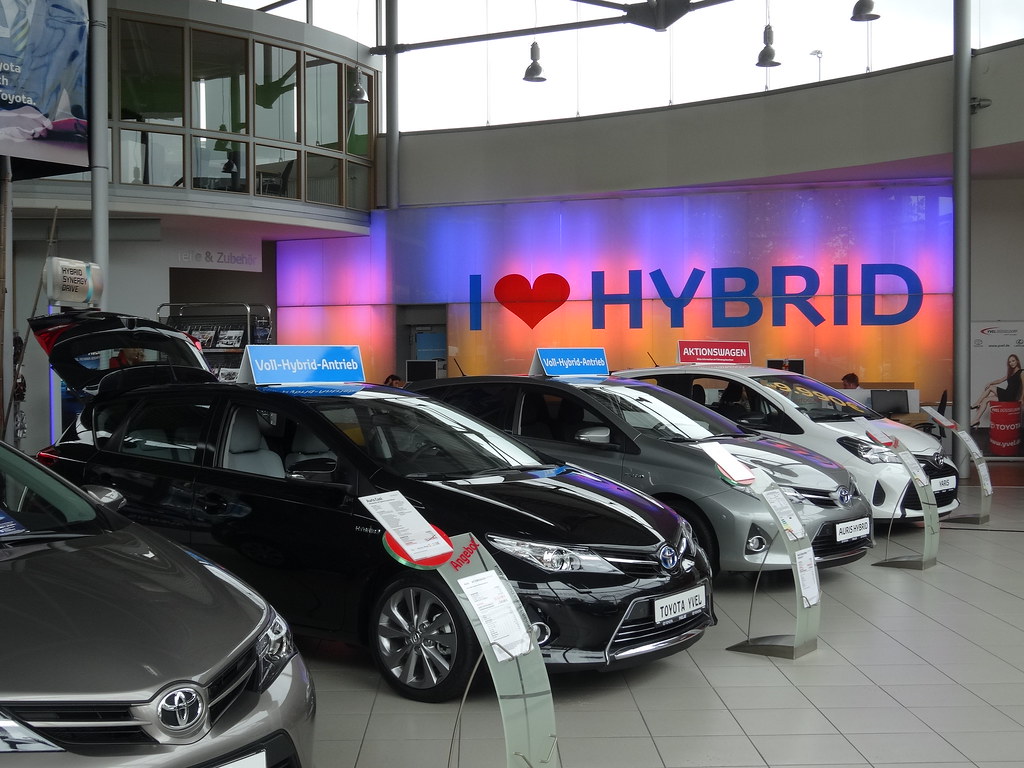 Multiple hybrid vehicles in dealership inventory